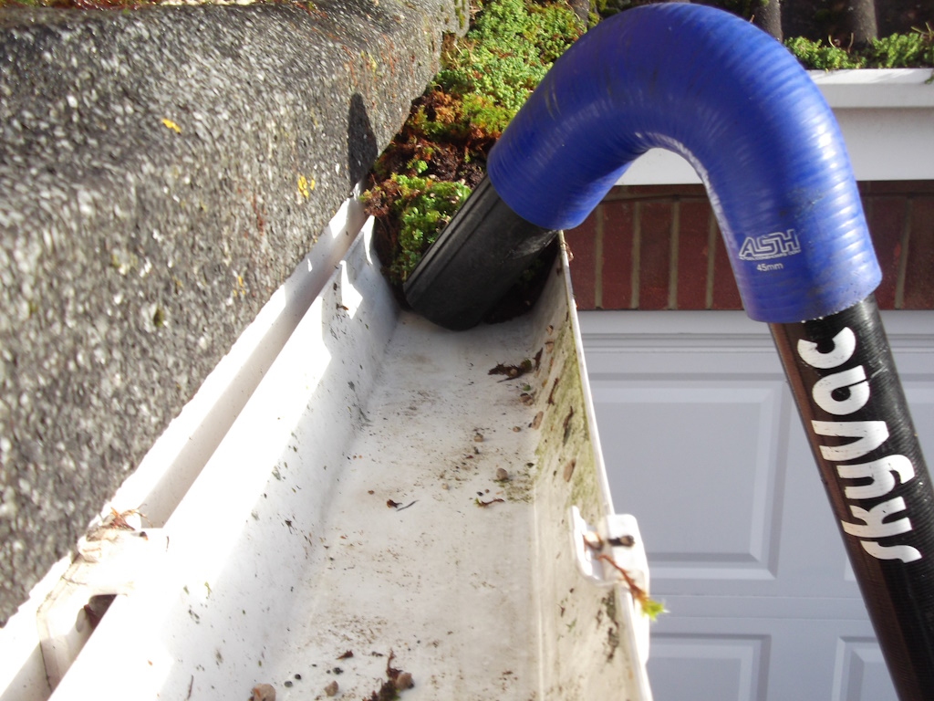 Gutter clearing in Colchester